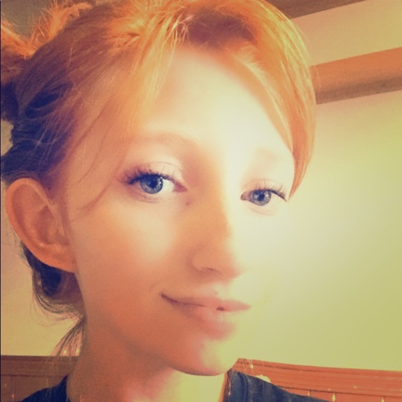 Meet your Posher, Maggie - Picture 1 of 1